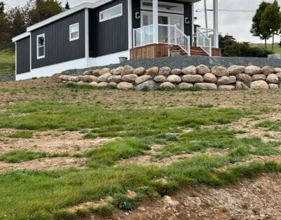 Modern and Cozy 2 Bedroom Near Lunenburg