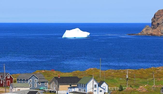 Twillingate – Icebergs, Whales, and Coastal Charm
