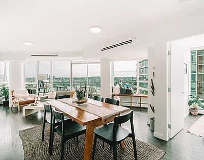 Arbutus Flat | A Cozy, Aesthetically-Driven Stay