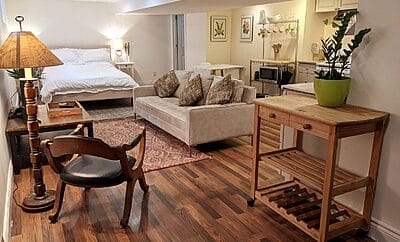 Large Toronto unit with private entrance, walk in closet, new bathroom and shared small gym.